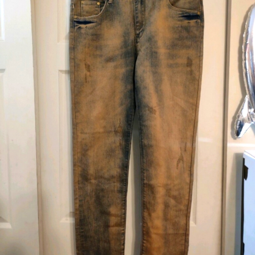 Men's Distressed Jeans Size 32